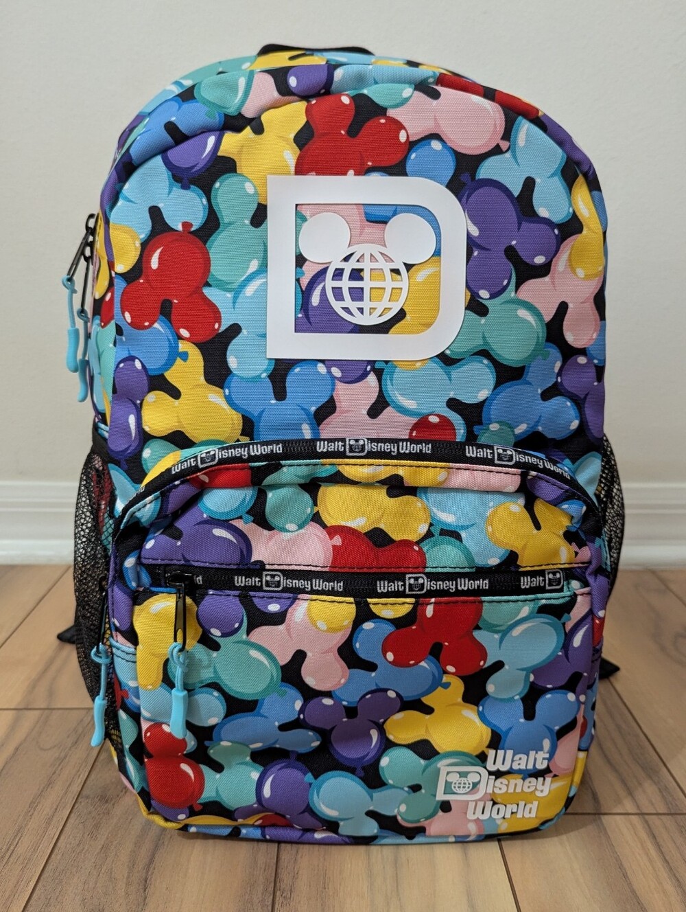 NWOT! Walt Disney World Large Backpack Featuring Disney Park Balloons